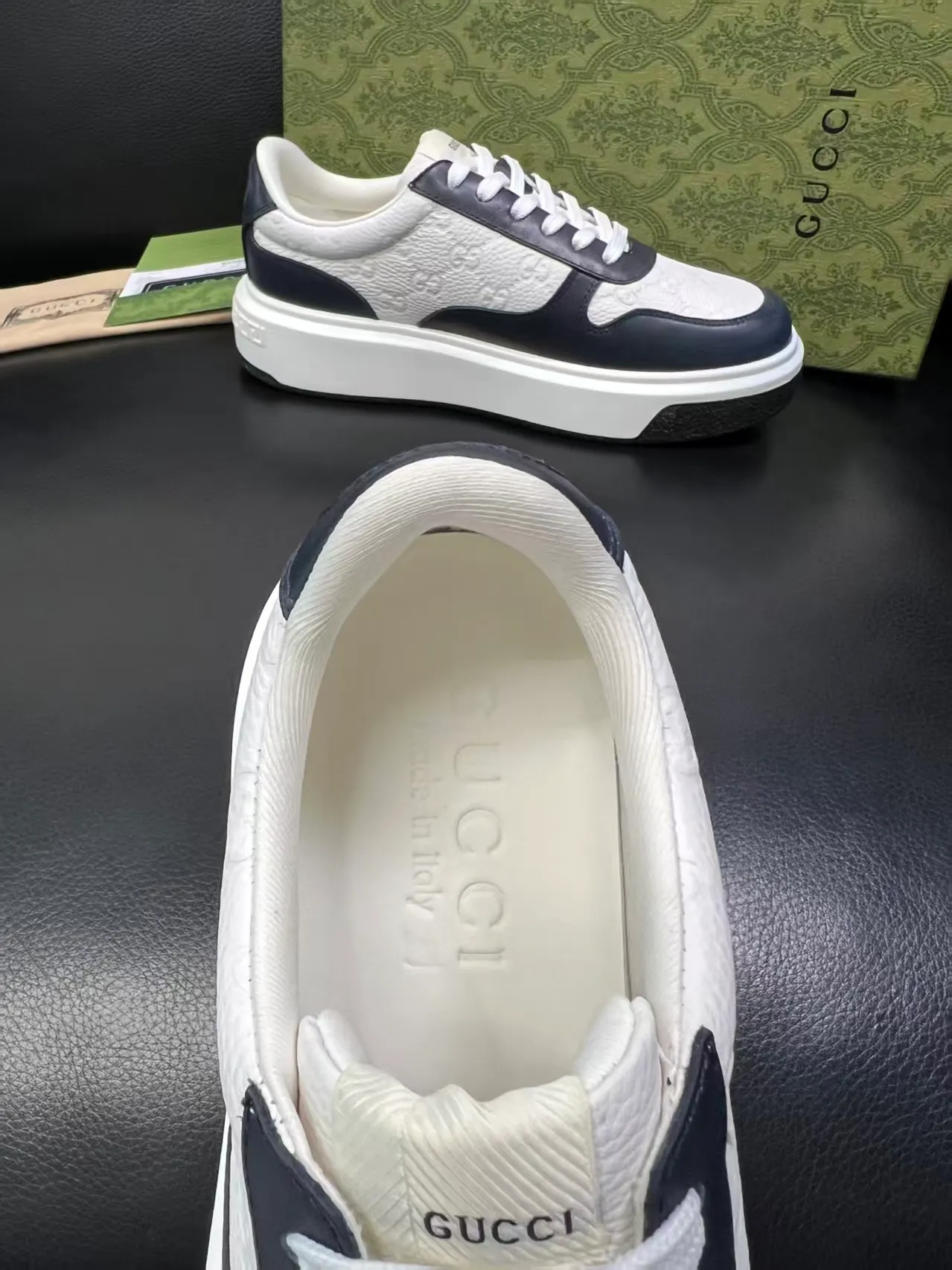 P460 new men's shoes GUCCI [Lightning] latest shoes are shipped. Original quality, fashionable, made of special materials, sheepskin lining, brand new packaging. The foot feels super comfortable and the workmanship is impeccable. Size: Male 38-45, No. 058